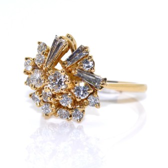 Recent jewelry - Flower Diamond Ring 